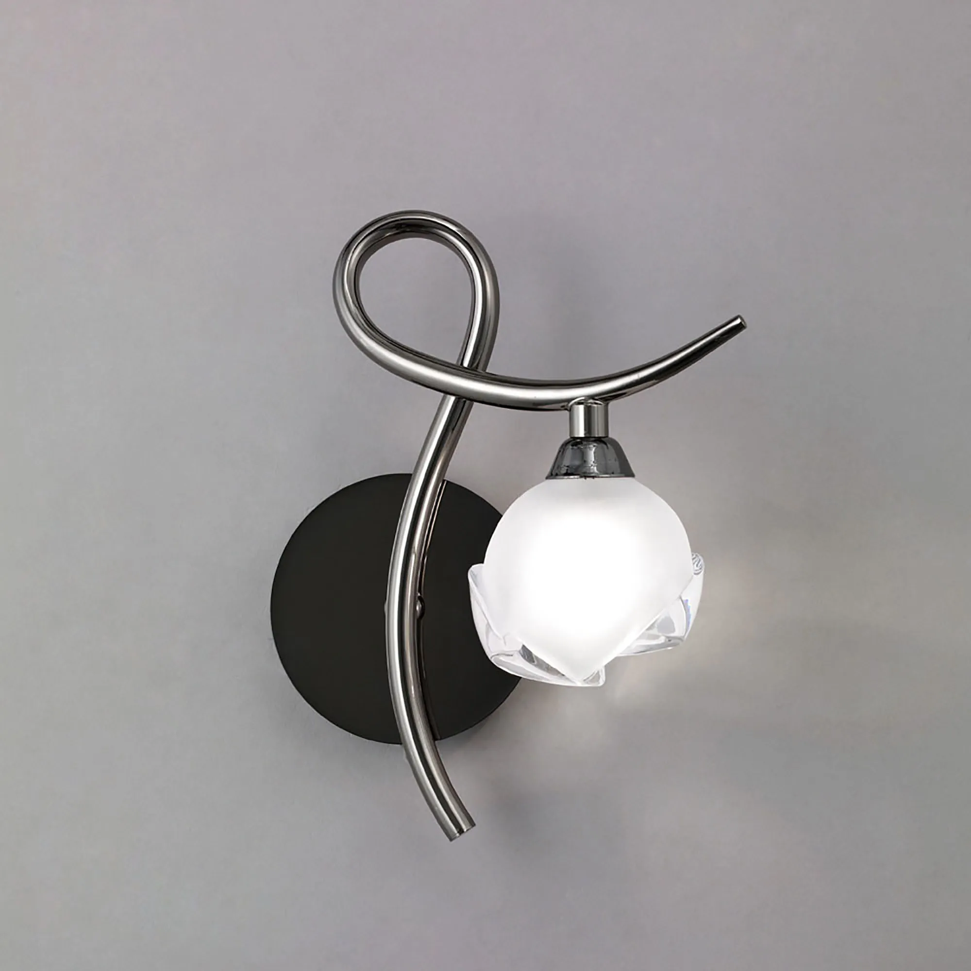 Fragma Black Chrome Wall Lights Mantra Armed Wall Lights